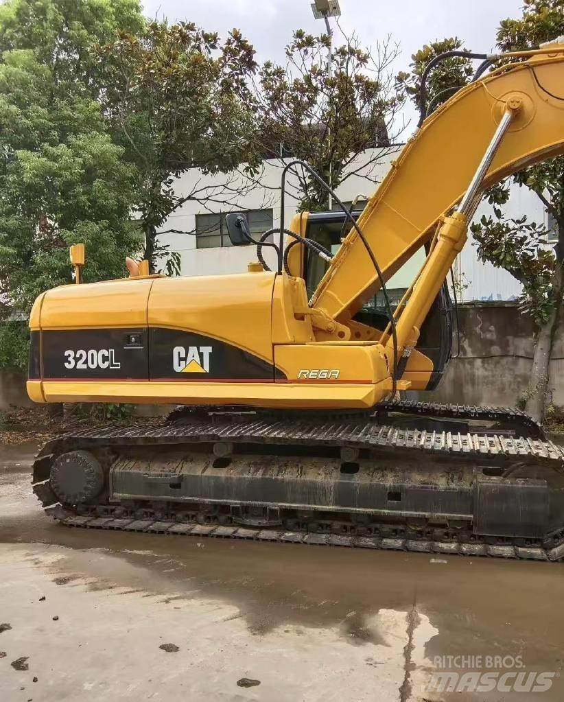CAT 320 C Pelle sur chenilles