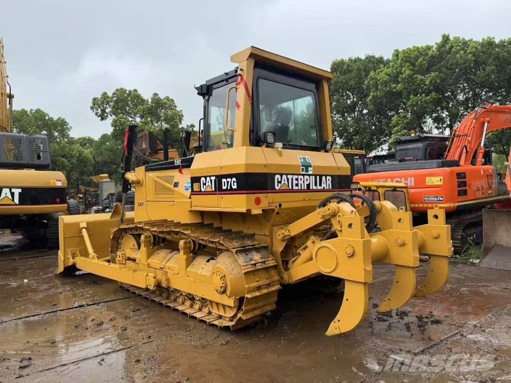 CAT D 7 G Bouteurs sur chenilles