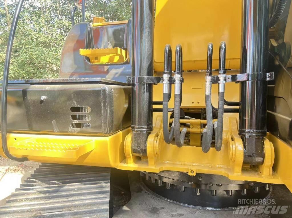 CAT 320 D L Pelle sur chenilles