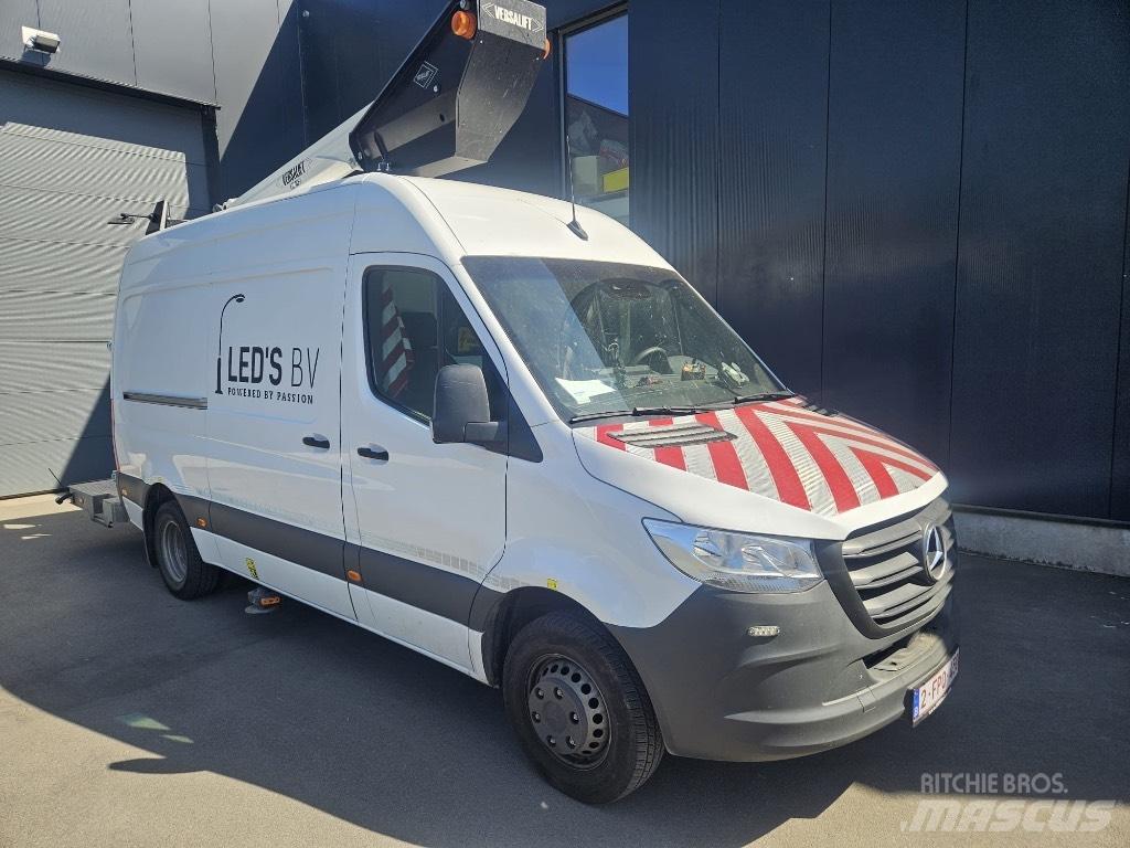 VERSALIFT VT 145 F Camion nacelle