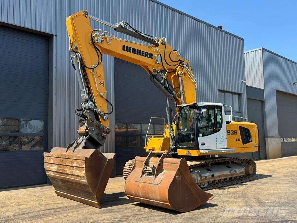 Liebherr R936 NLC Pelle sur chenilles