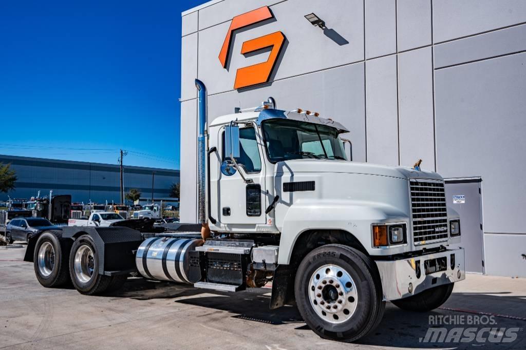 Mack Pinnacle Tracteur routier