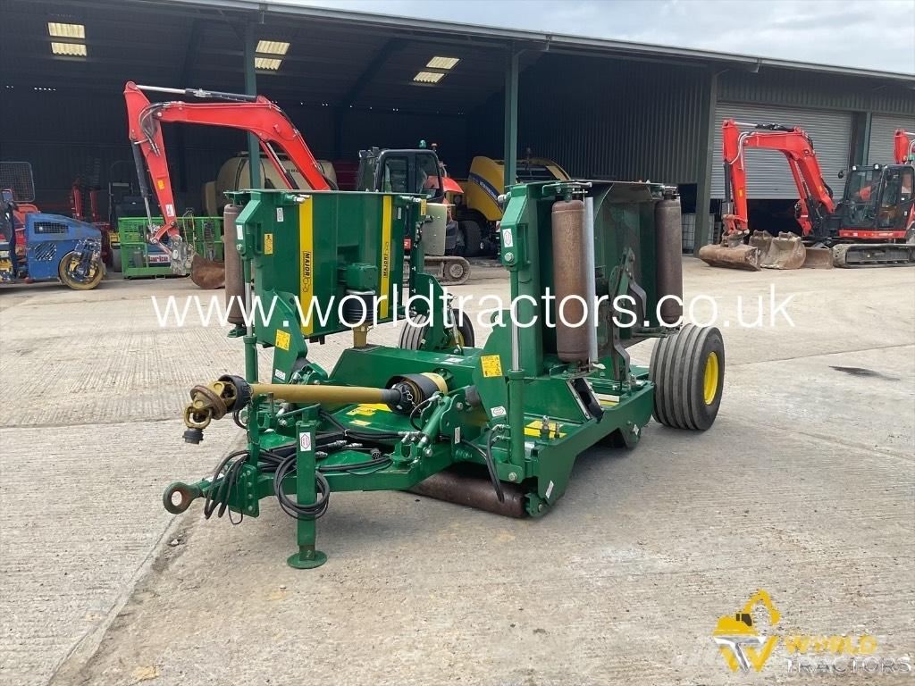 Major 12000GR Faucheuse