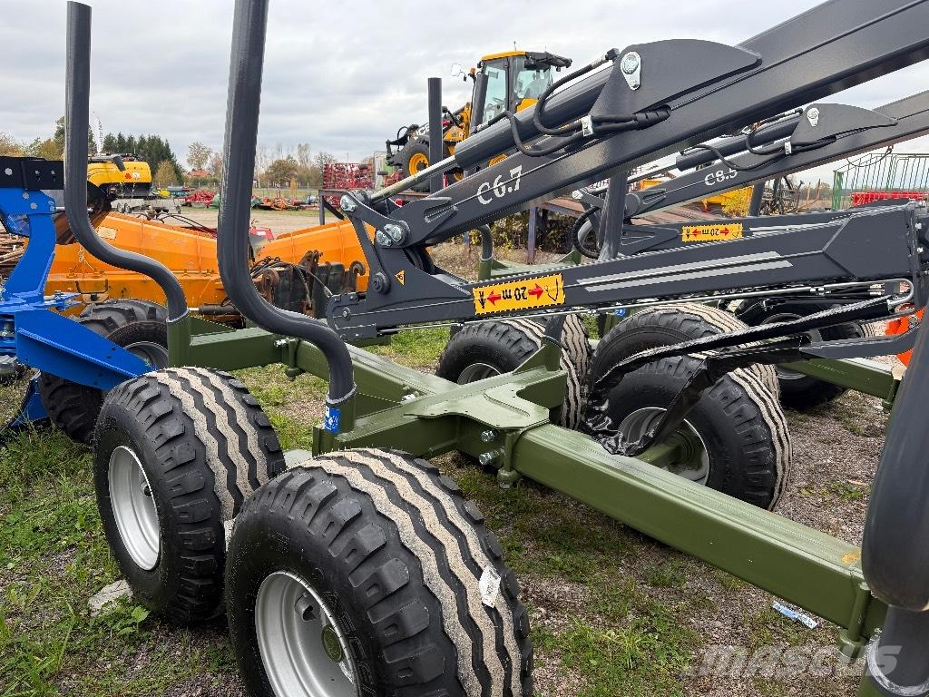 Farma T9 DS 6,7 kran Remorque forestière avec grue