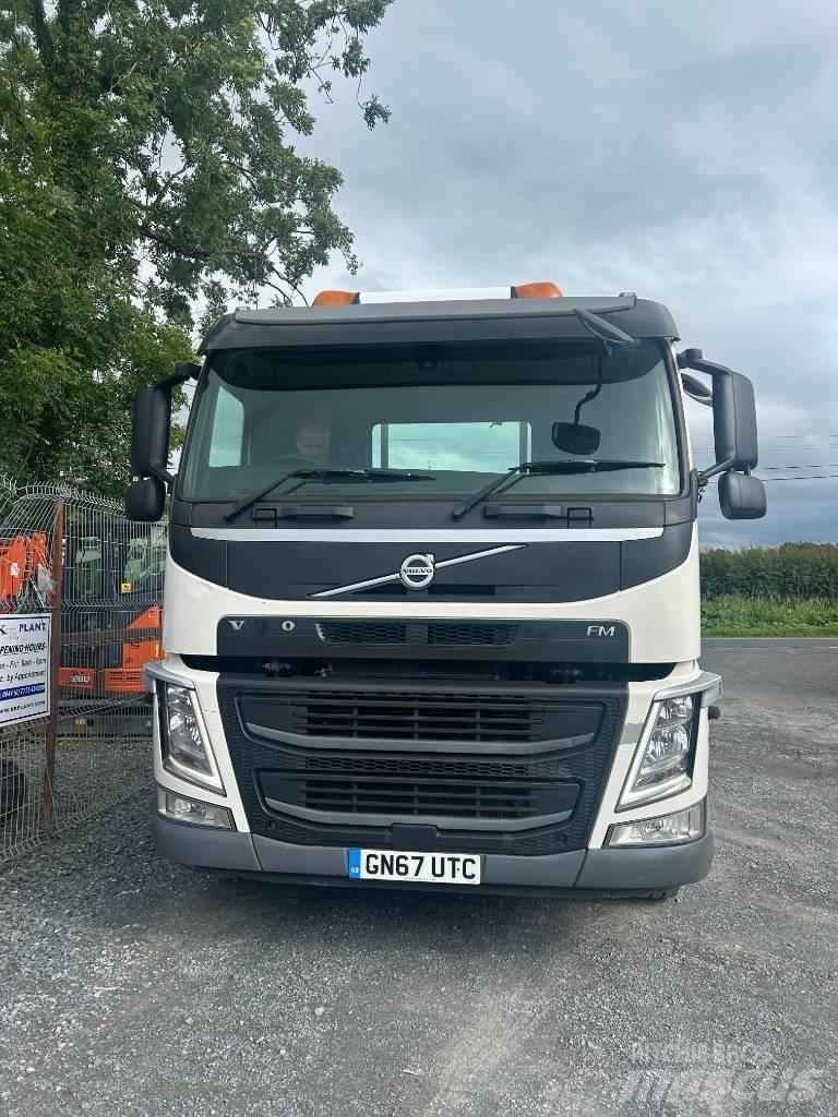 Volvo FM 11 330 Châssis cabine