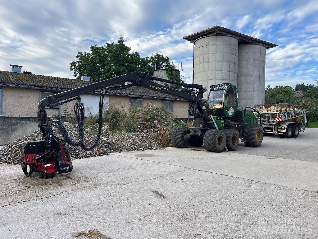 John Deere 1070 E Abatteuse