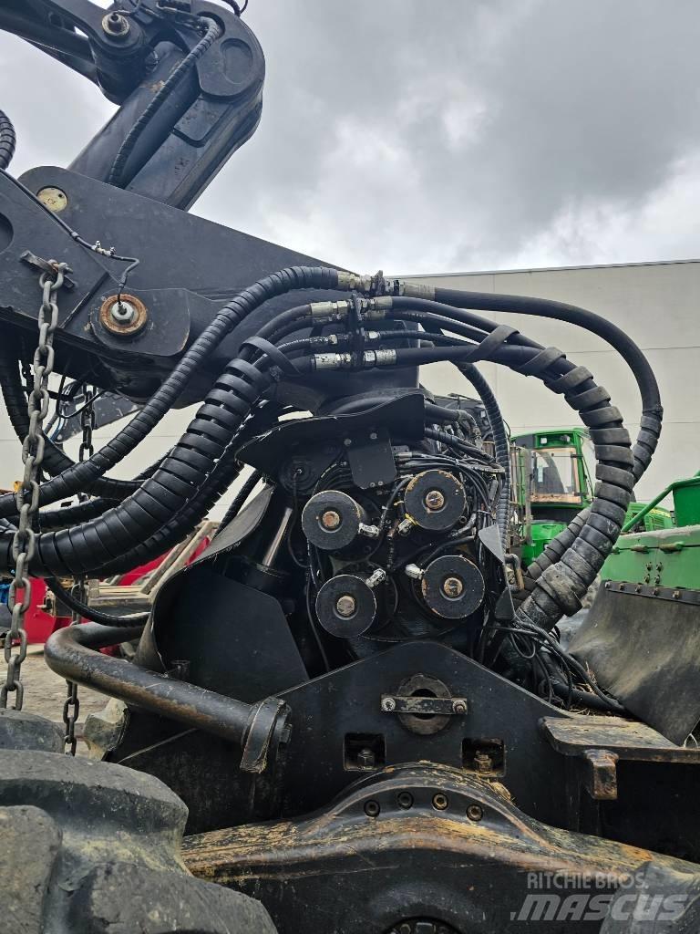 John Deere 1470 E Abatteuse