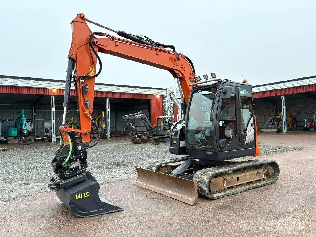 Hitachi ZX85US-6 Mini pelle 7t-12t