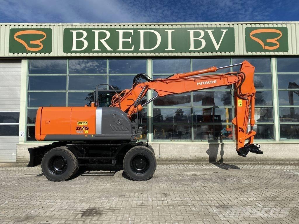 Hitachi ZX 140 W-3 Pelle sur pneus