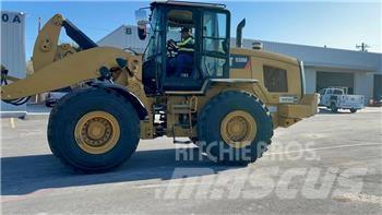 CAT 938M Chargeuse sur pneus