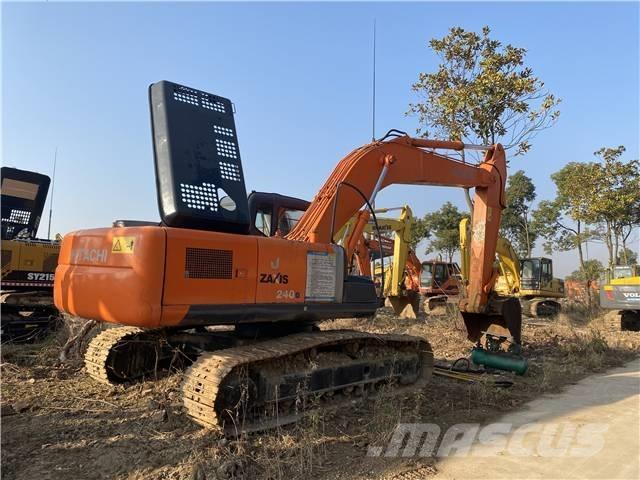 Hitachi ZX240 Pelle sur chenilles