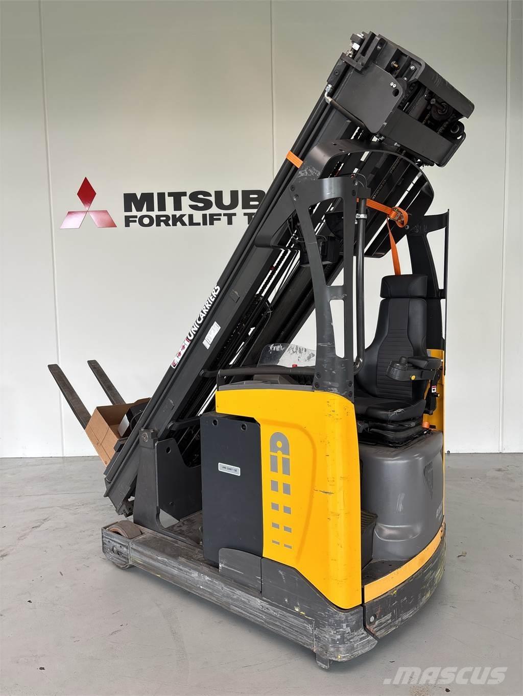 Atlet UMS200 Chariot à mât rétractable