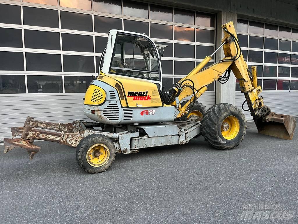 Menzi Muck A51 Pelle spéciale