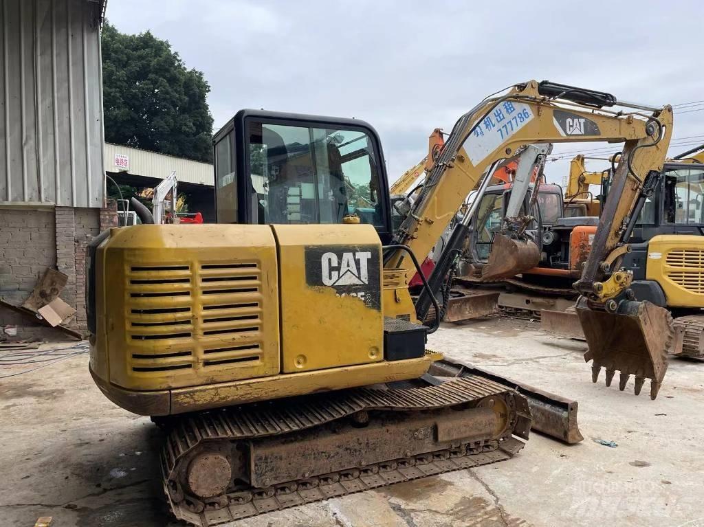 CAT 306E2 Mini pelle < 7t