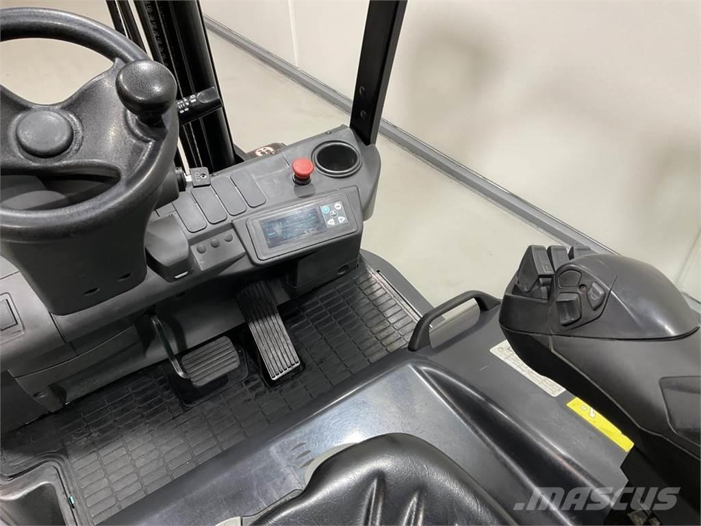 Mitsubishi FB18PNT Chariots élévateurs électriques