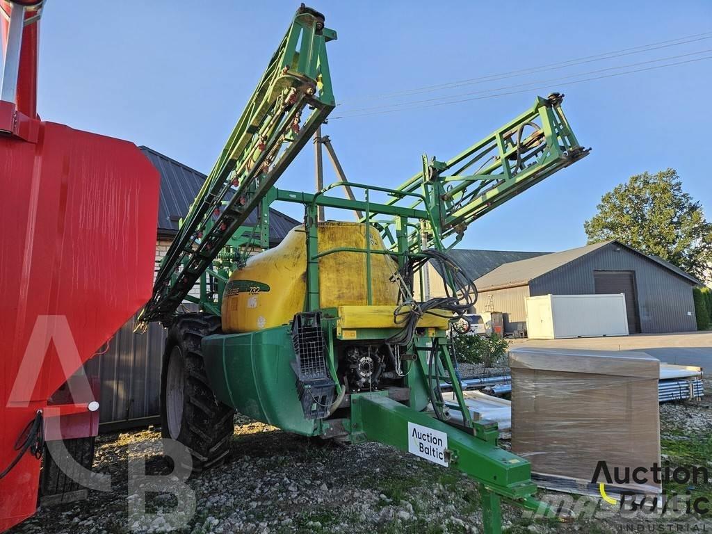 John Deere 732 Pulvérisateurs traînés