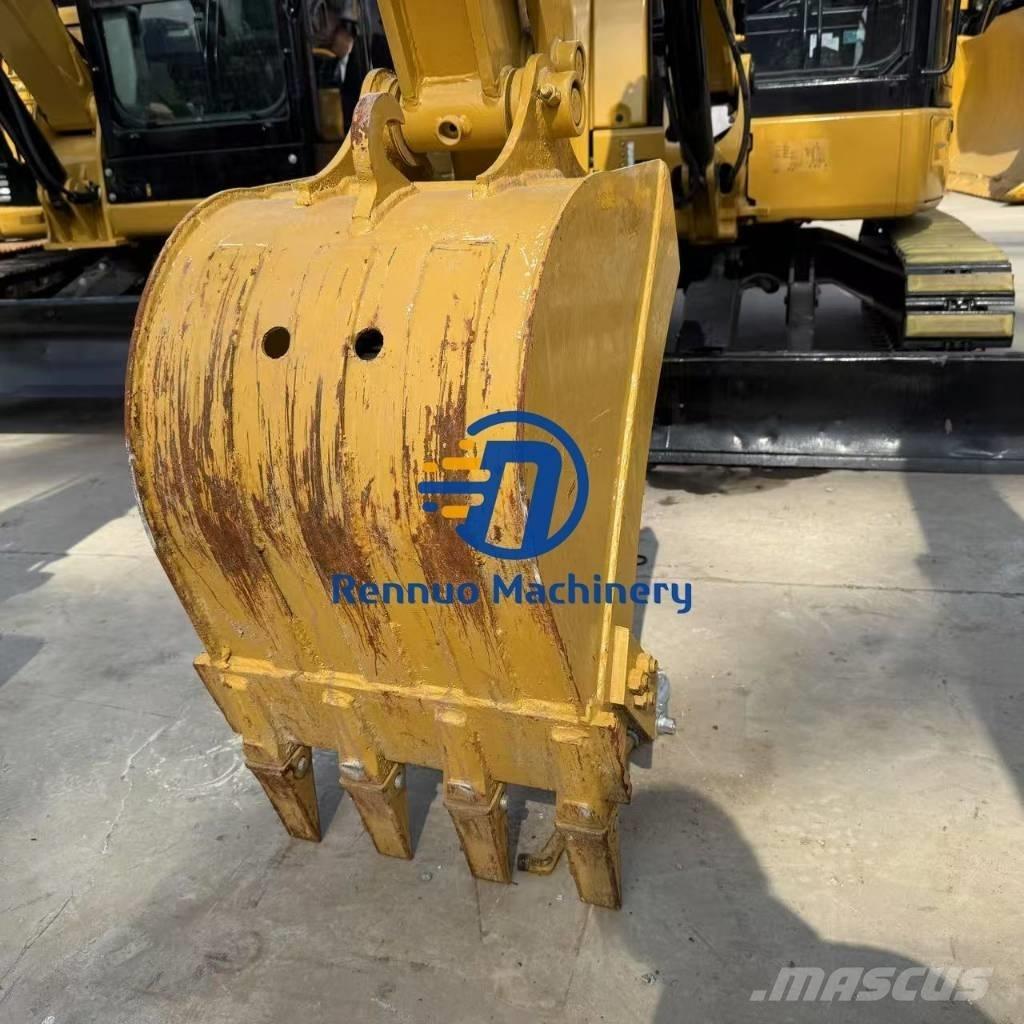 CAT 303.5 E Mini pelle < 7t