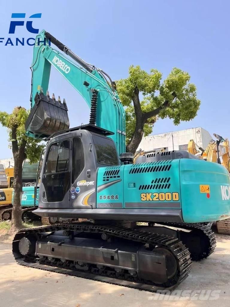 Kobelco SK 200 Pelle sur chenilles