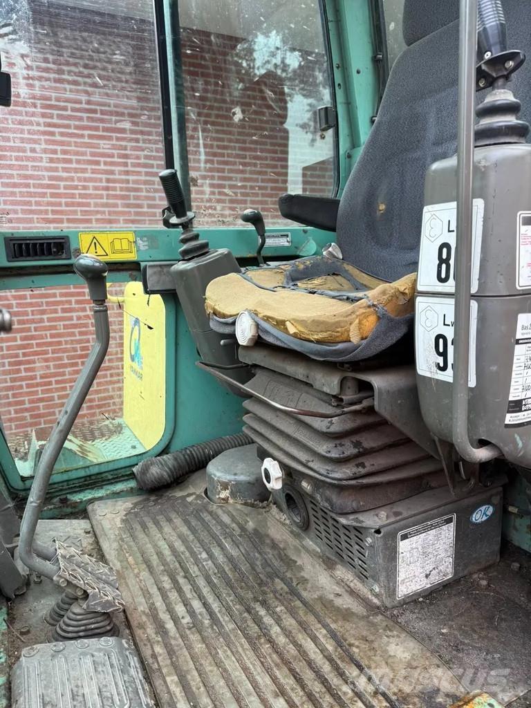 Yanmar B50V Mini pelle < 7t