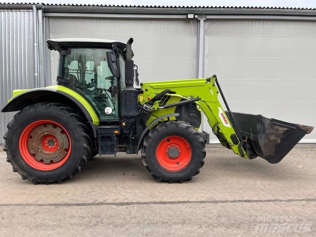 CLAAS Arion 530 CIS Tracteur
