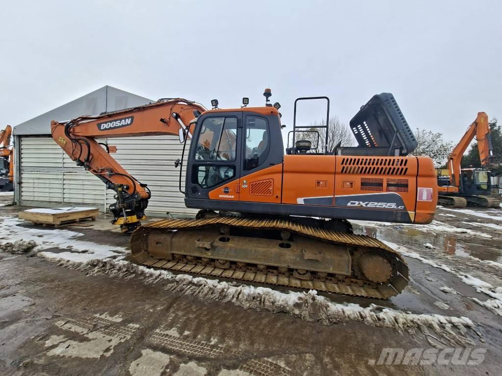 Doosan DX 255 LC-5 Pelle sur chenilles