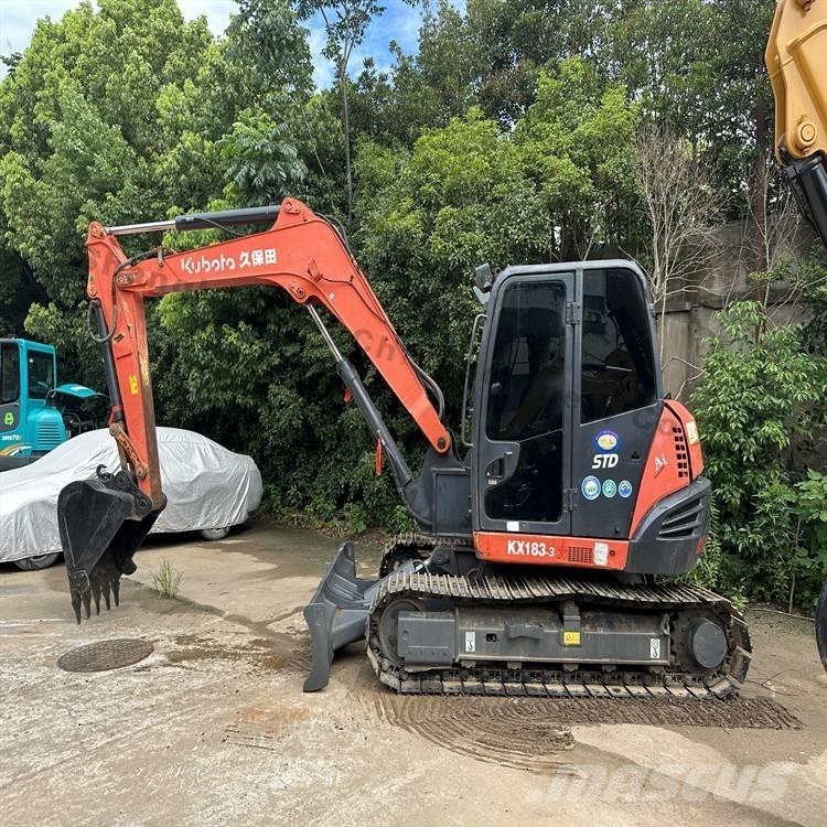 Kubota 183-3 Pelle sur chenilles