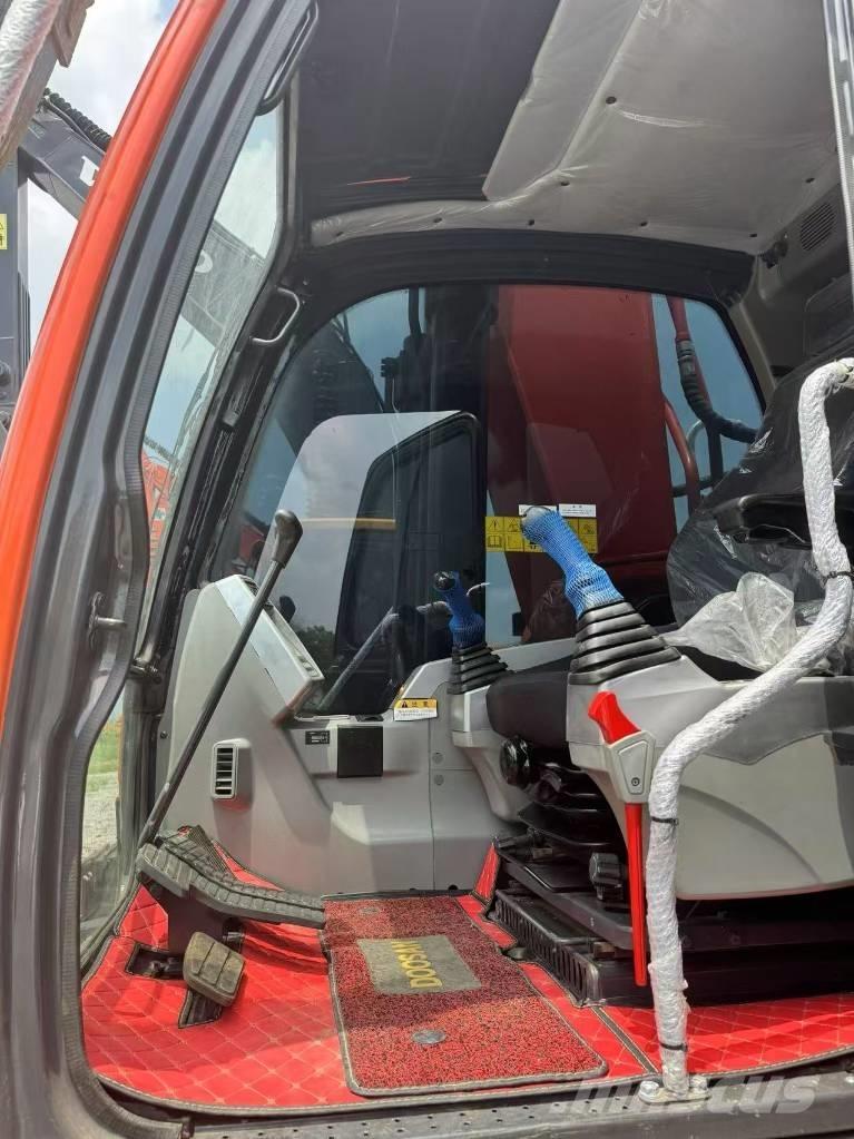 Doosan DX300-9C Pelle sur chenilles