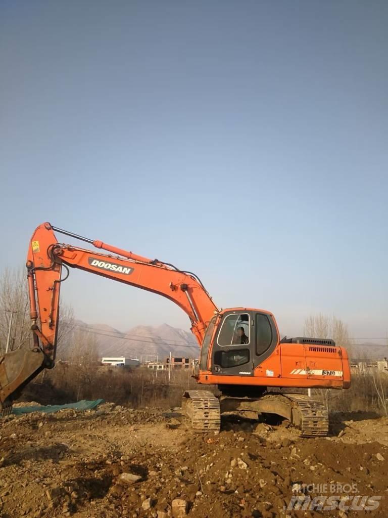 Doosan dx225 Pelle sur chenilles