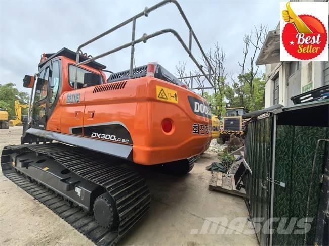 Doosan DX 300 LC Pelle sur chenilles