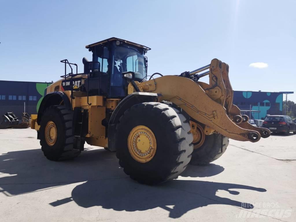 CAT 980M Chargeuse sur pneus