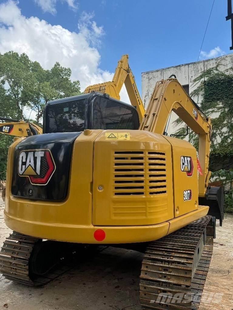CAT 307 Mini pelle < 7t