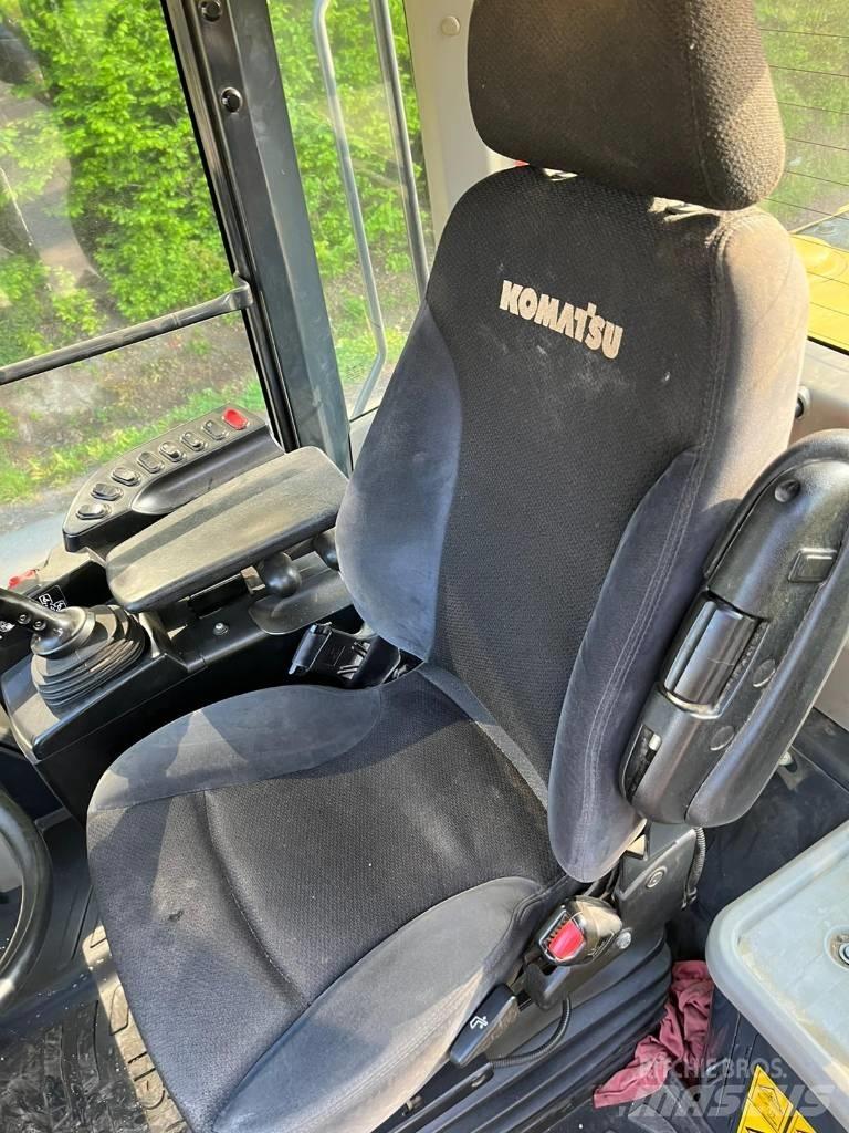 Komatsu WA 380-8 Chargeuse sur pneus