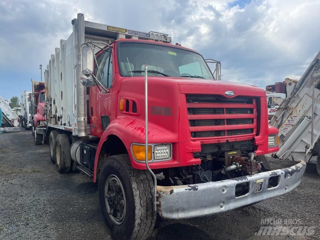 Sterling L7500 Camion poubelle