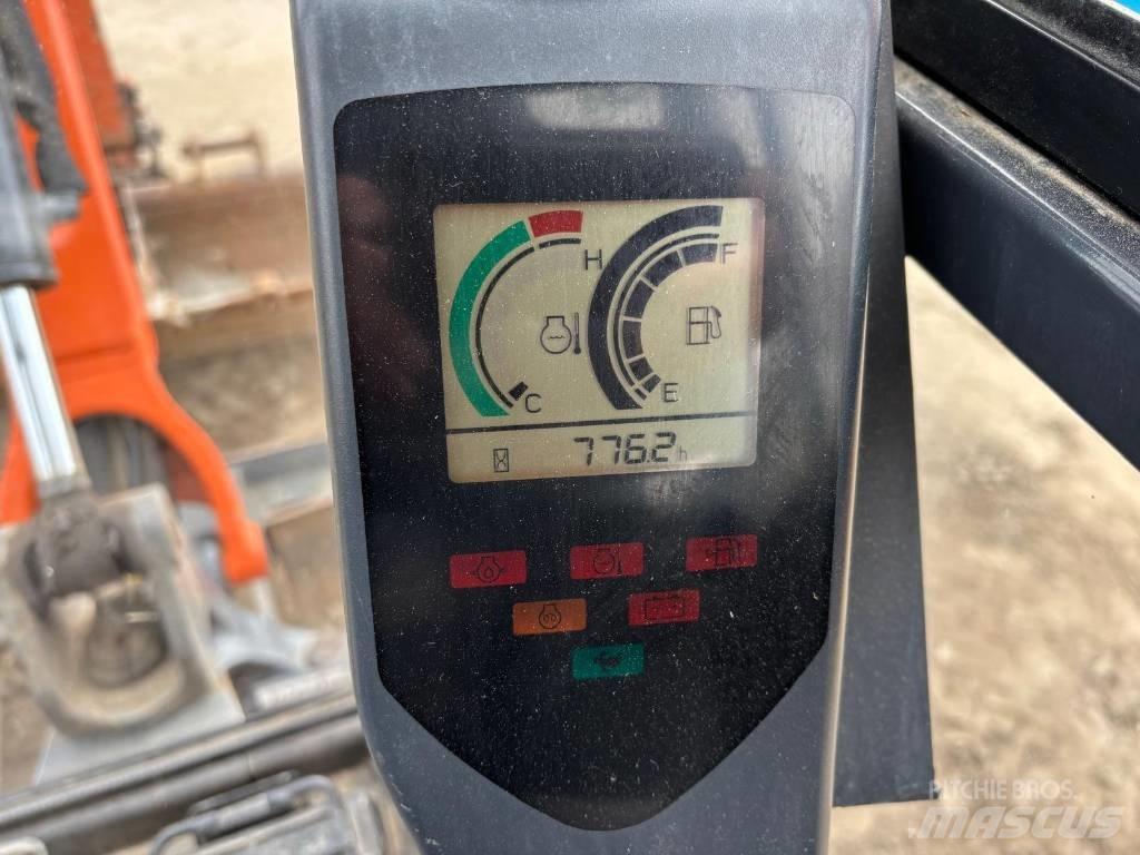 Hitachi ZX 19-6 Mini pelle < 7t