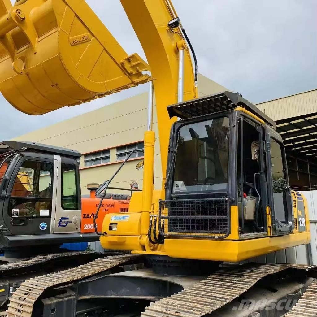 Komatsu PC 200 Pelle sur chenilles