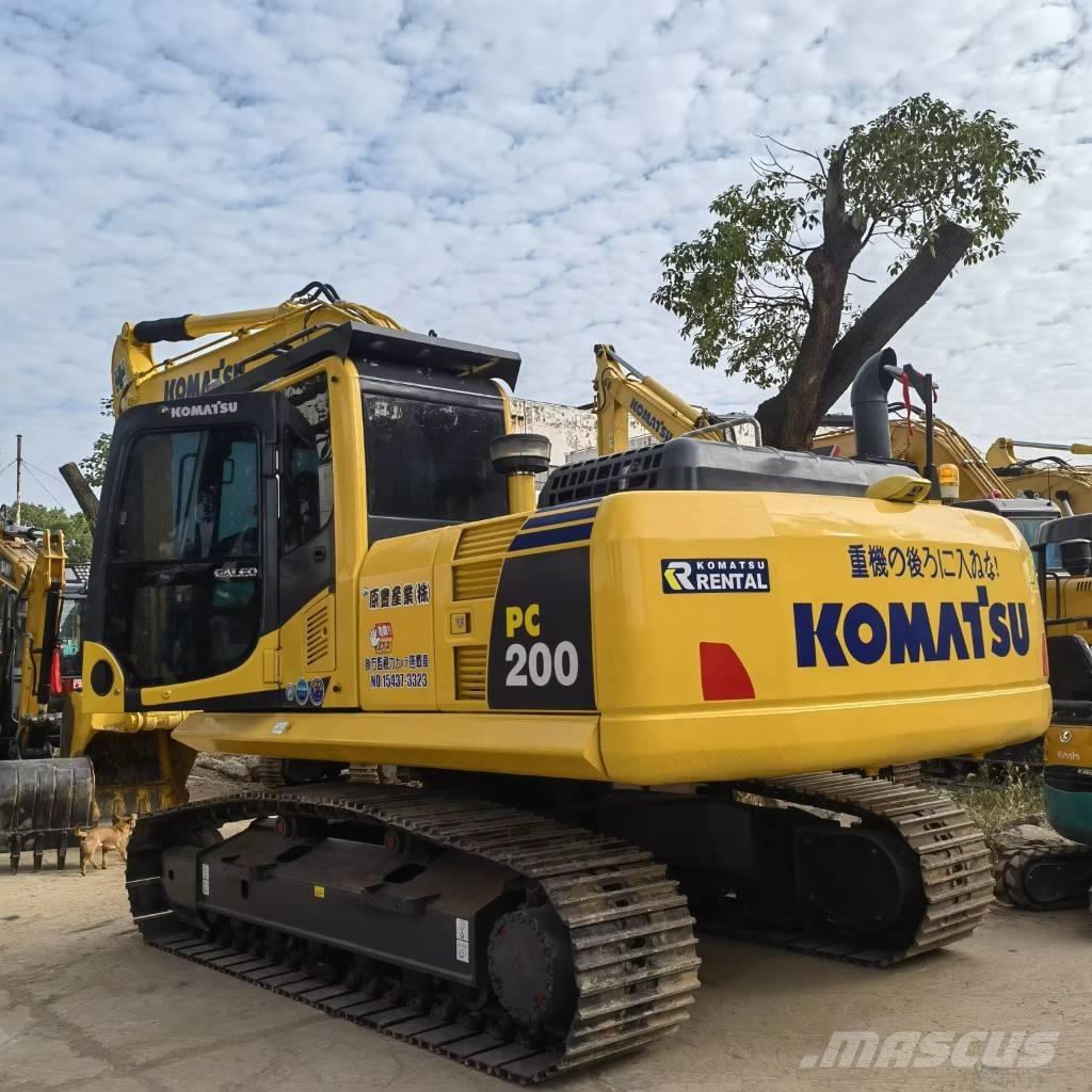 Komatsu PC 200 Pelle sur chenilles
