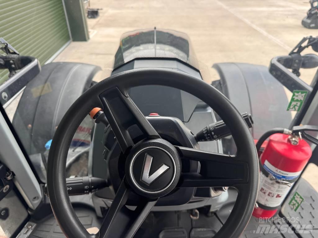Valtra T 235 Direct Tracteur