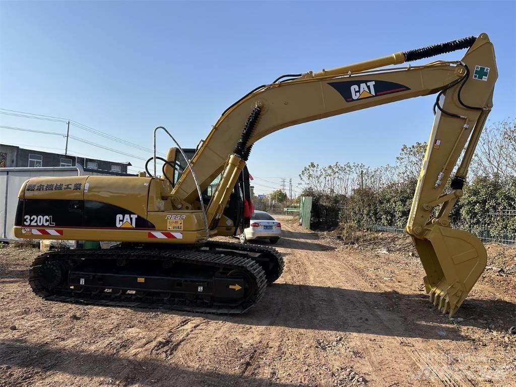 CAT 320 C L Pelle sur chenilles
