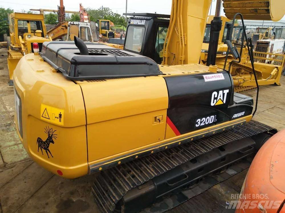 CAT 320D Pelle sur chenilles