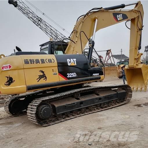CAT 325DL Pelle sur chenilles