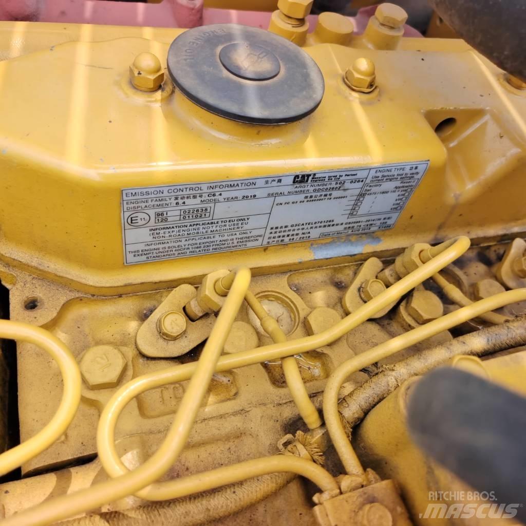 CAT 320CL Pelle sur chenilles