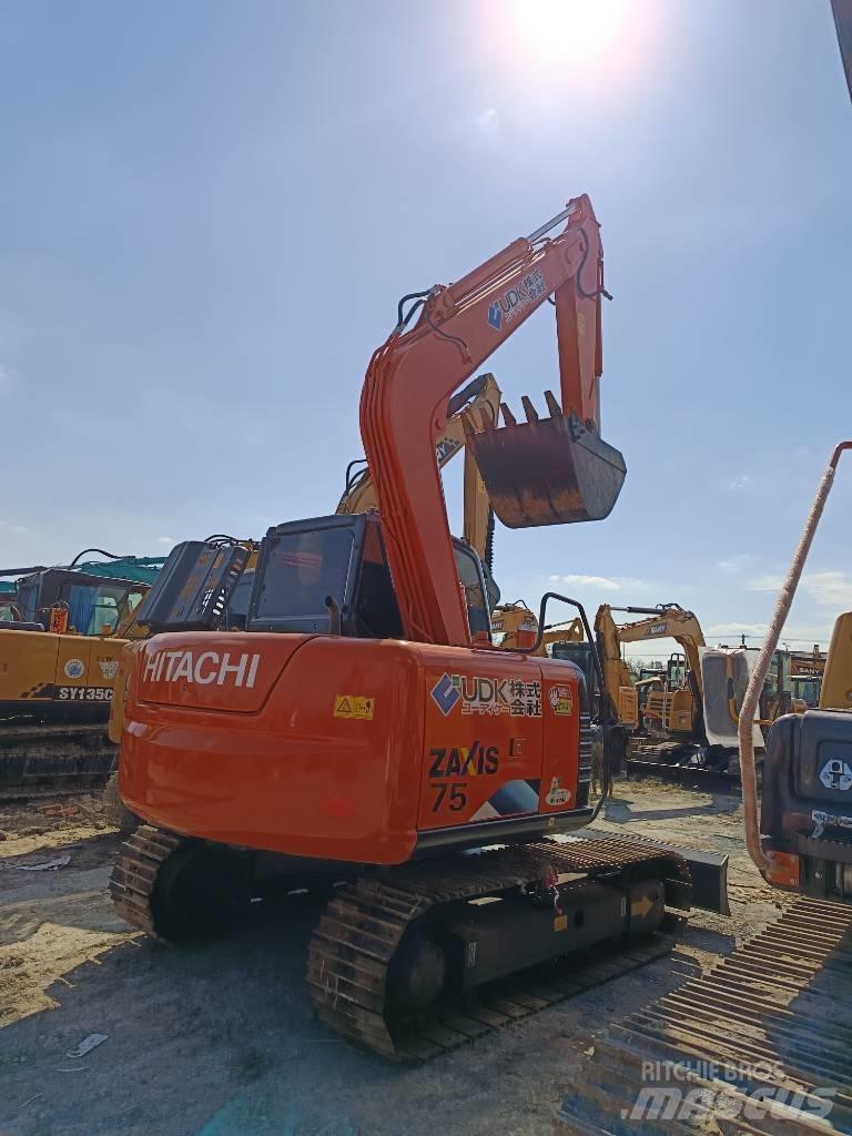 Hitachi ZX 75 Mini pelle 7t-12t