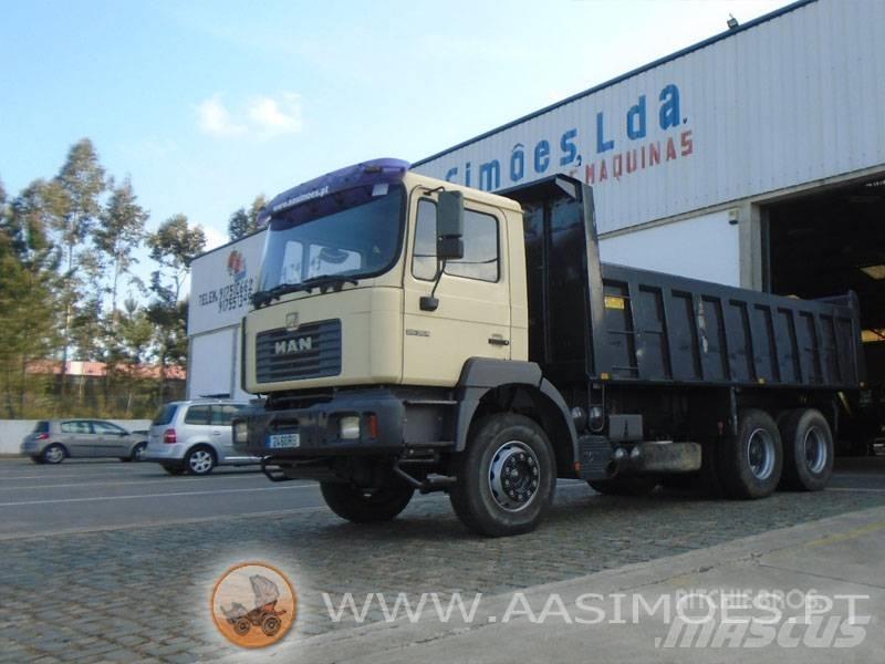 MAN 26.364 Camion benne