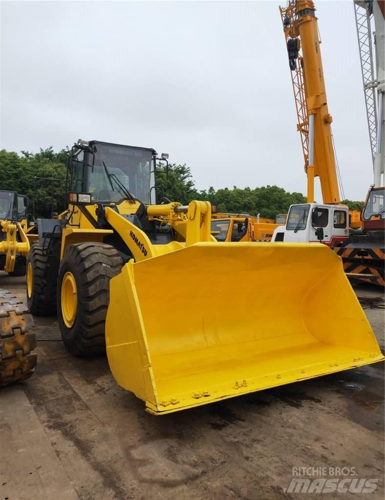 Komatsu WA 380 Chargeuse sur pneus