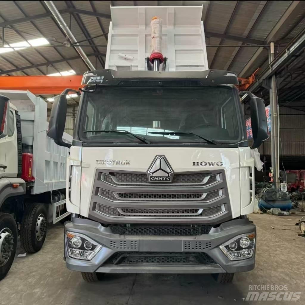 Howo 371 8x4 Camion benne