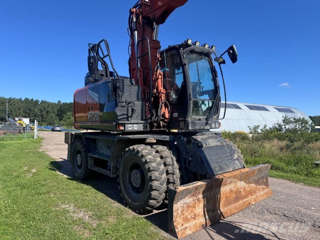 Hitachi ZX150W-7 Pelle sur pneus