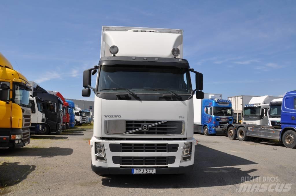 Volvo FH440 6X2 Camion Fourgon