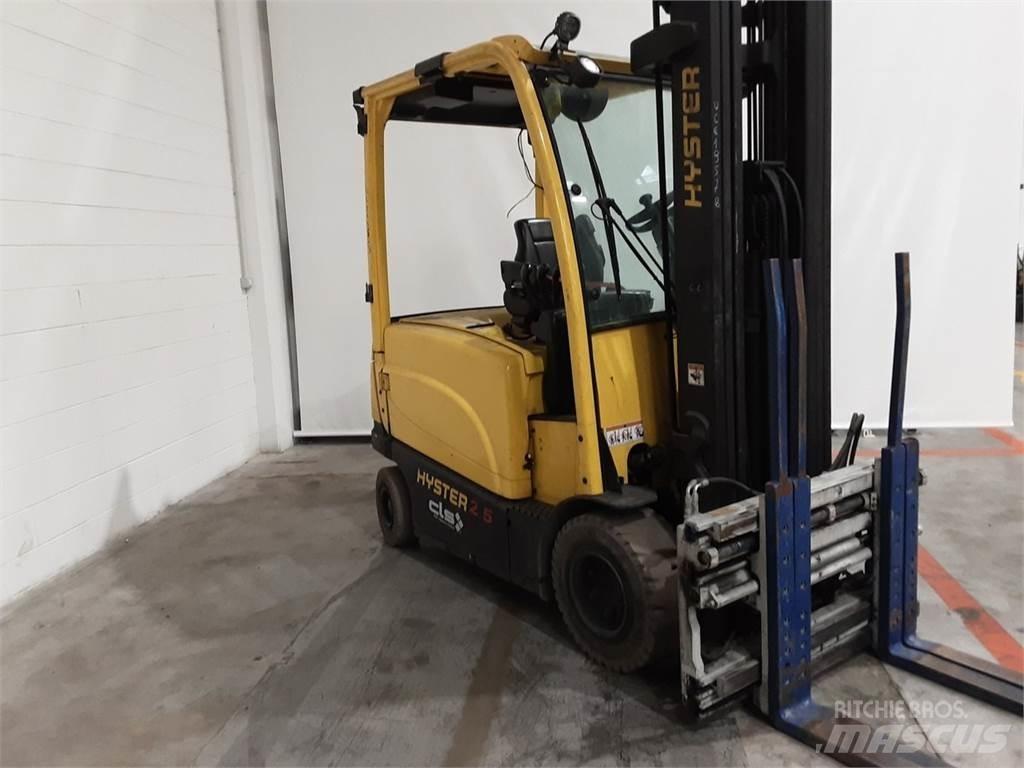 Hyster J2.5XN Chariots élévateurs électriques