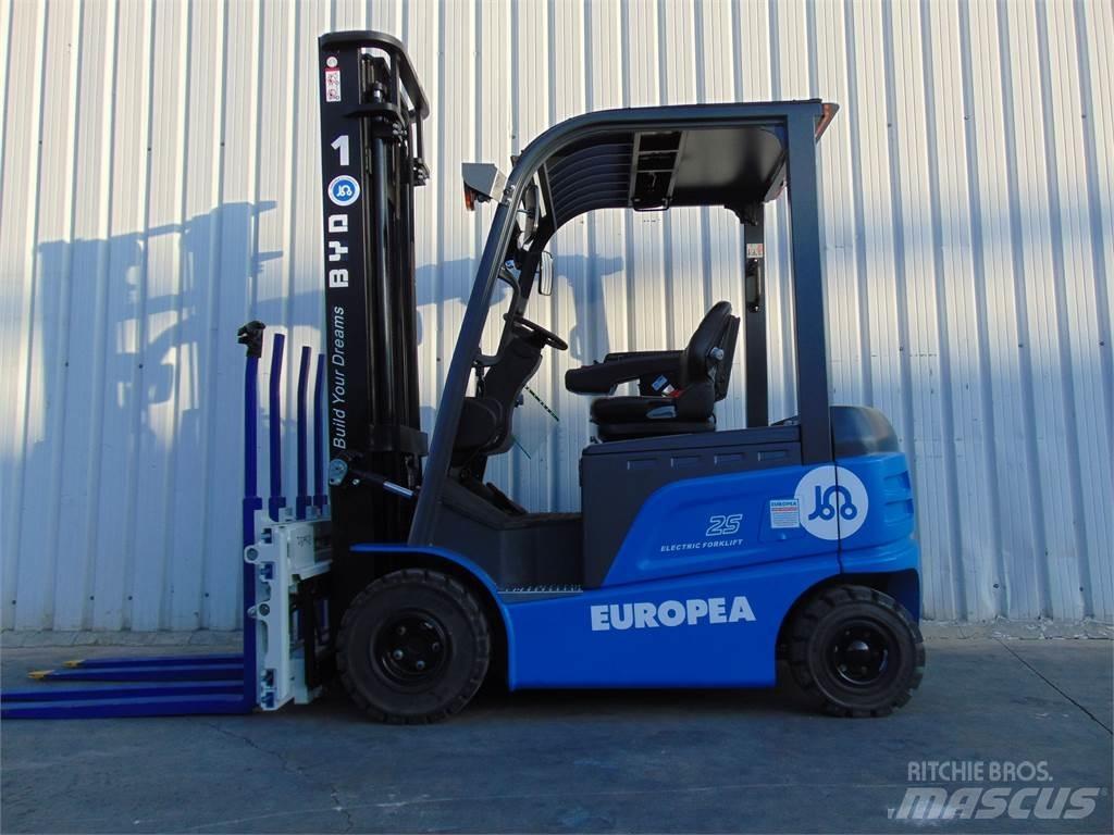  ECB25C Chariots élévateurs électriques