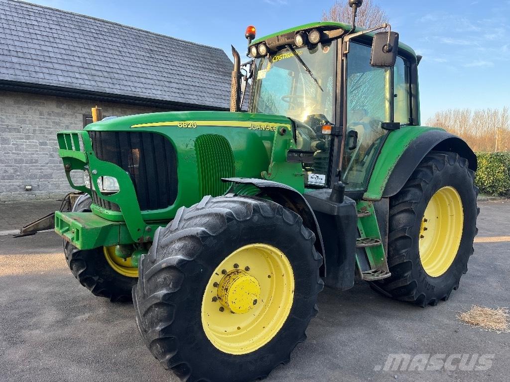 John Deere 6820 Tracteur